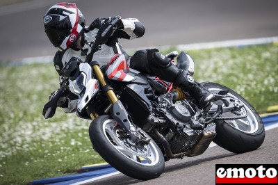 Essai Ducati Hypermotard V2