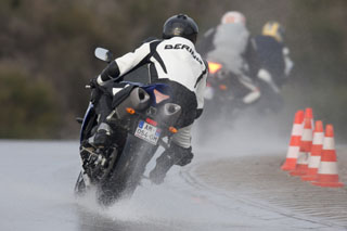 dunlop sportsmart yamaha r1 dos dunlop sportsmart yamaha r1 dos