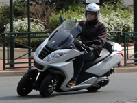 Peugeot Metropolis 400