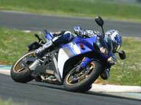 photo Yamaha R1
