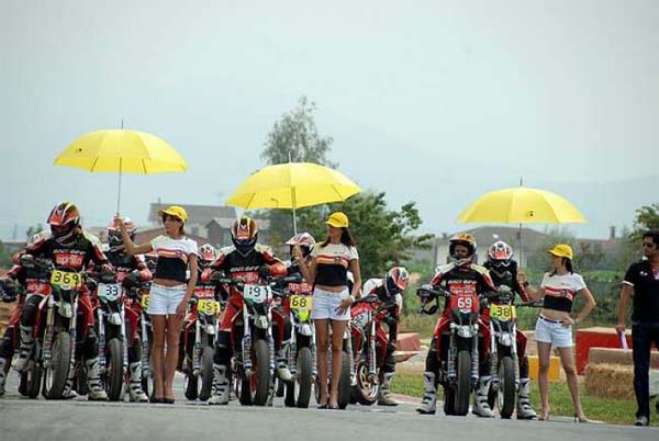 aprilia supermoto cup 1 aprilia supermoto cup 1