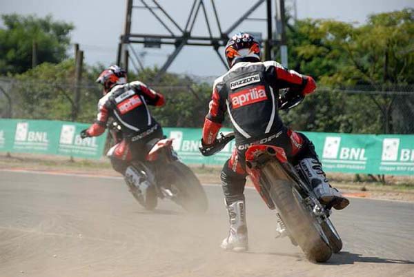 aprilia supermoto cup 7 aprilia supermoto cup 7