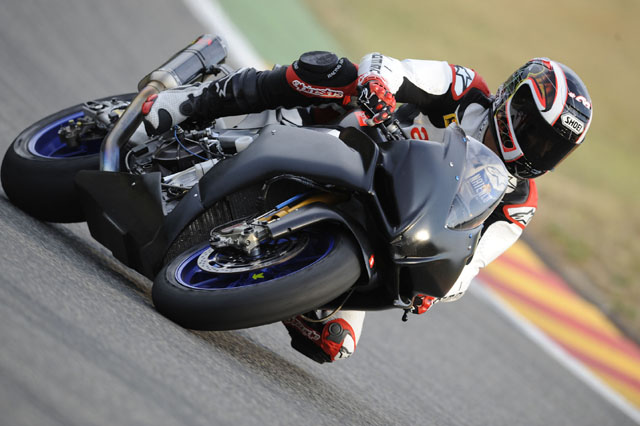 aprilia rsv4 mugello 04 aprilia rsv4 mugello 04