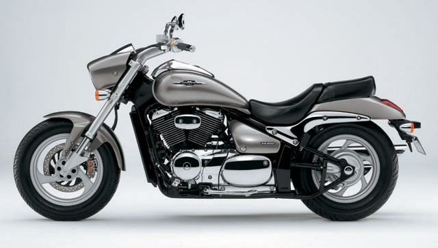 suzuki intruder m800 vzr800 profil gauche