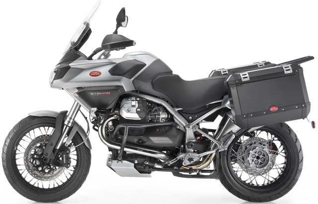 moto guzzi stelvio 1200 ntx static