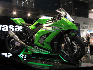 kawasaki zx10r 2011
