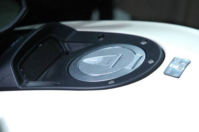 ducati diavel amg francfort plaque numero