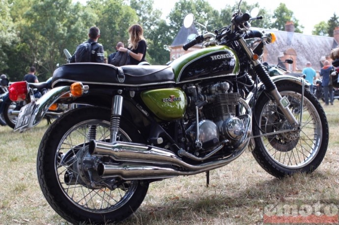 honda cb500 four dans son jus propre honda cb500 four dans son jus propre