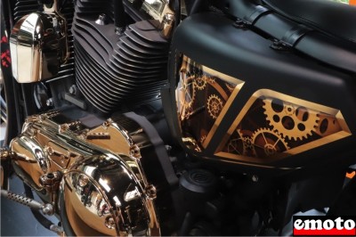 Harley-Davidson 72 Golden Gear en or, prépa HD Légende 76