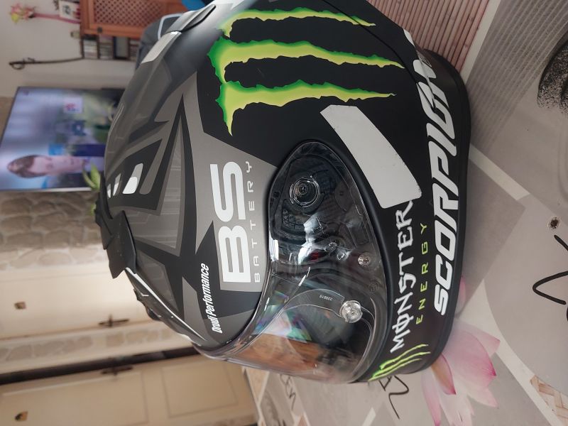 Casque moto 1/4