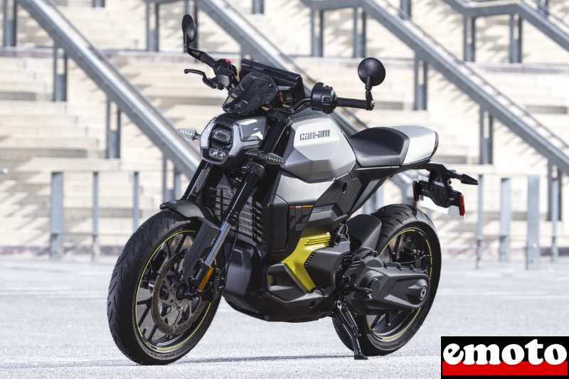 gabarit contenu et bien proportionne pour la premiere moto can am