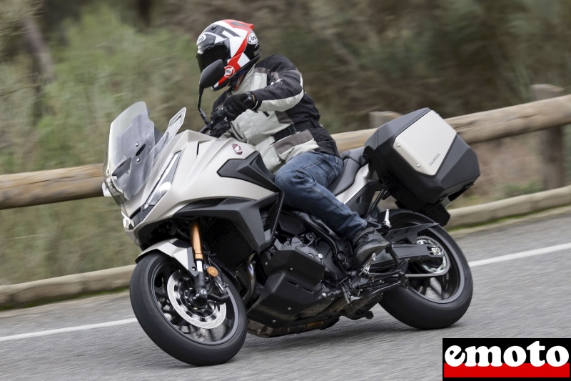 Essai Honda NT1100 2025