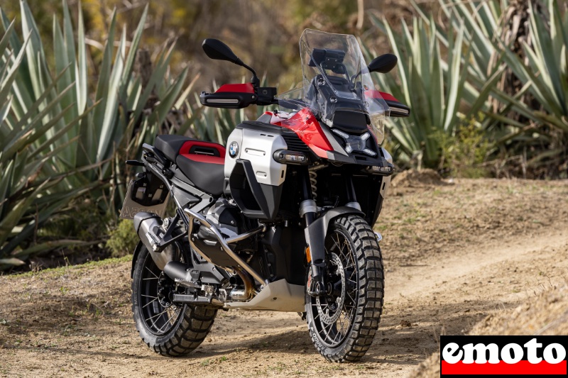 nouveau desgin pour la nouvelle bmw r 1300 gs adventure