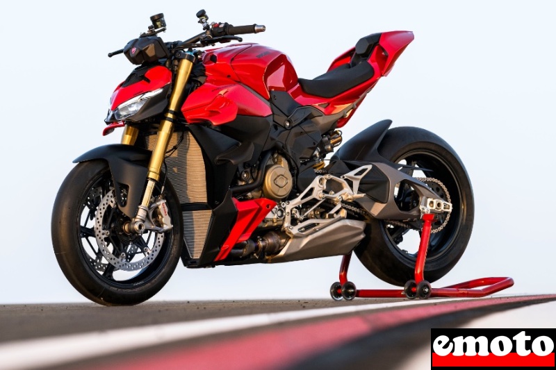 ducati streetfighter v4 s