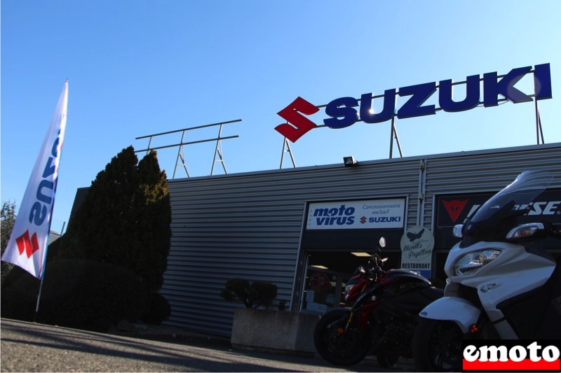 Moto Virus Suzuki à Lyon - Emoto